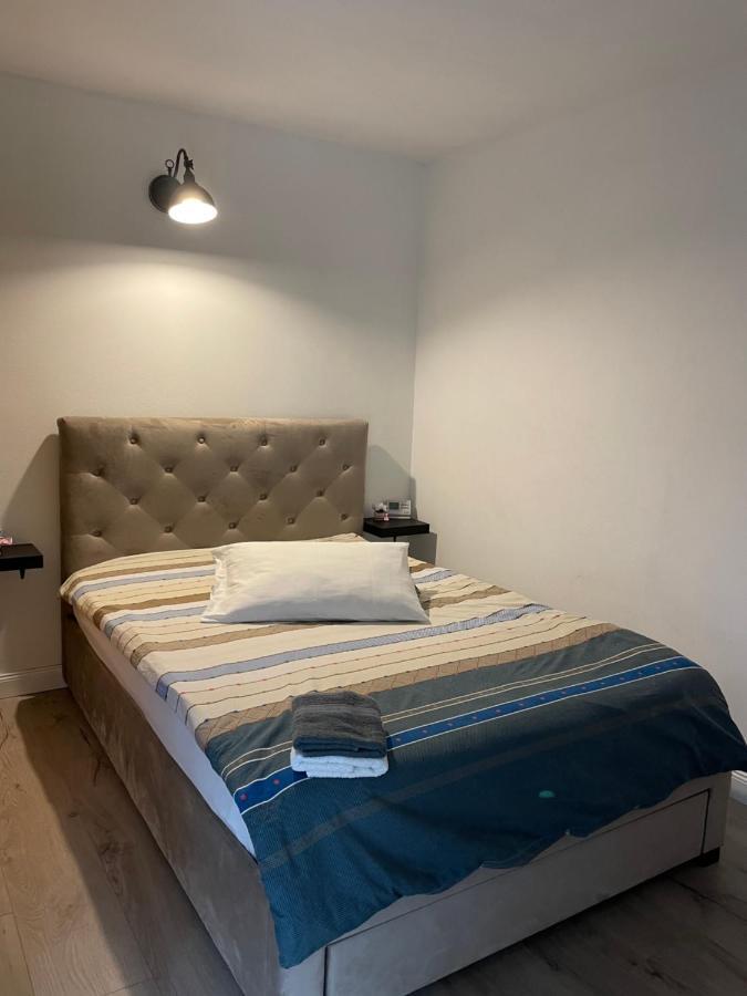 Maremi Appartement Timişoara Buitenkant foto
